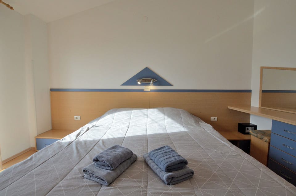 Apartment (A1) | Iron/ironing board, free WiFi