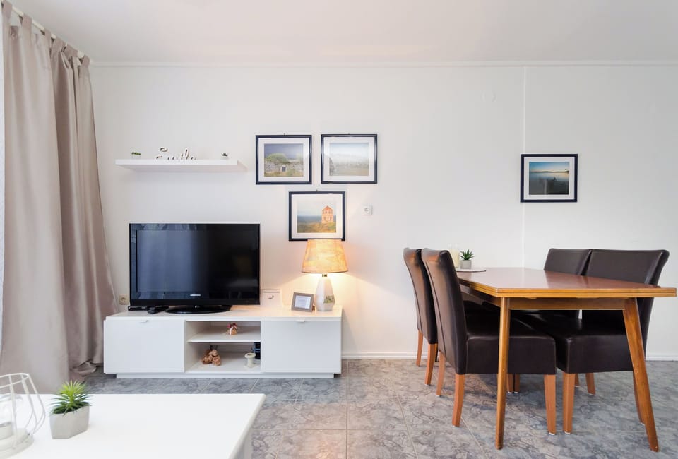 Apartment (A1) | Living room