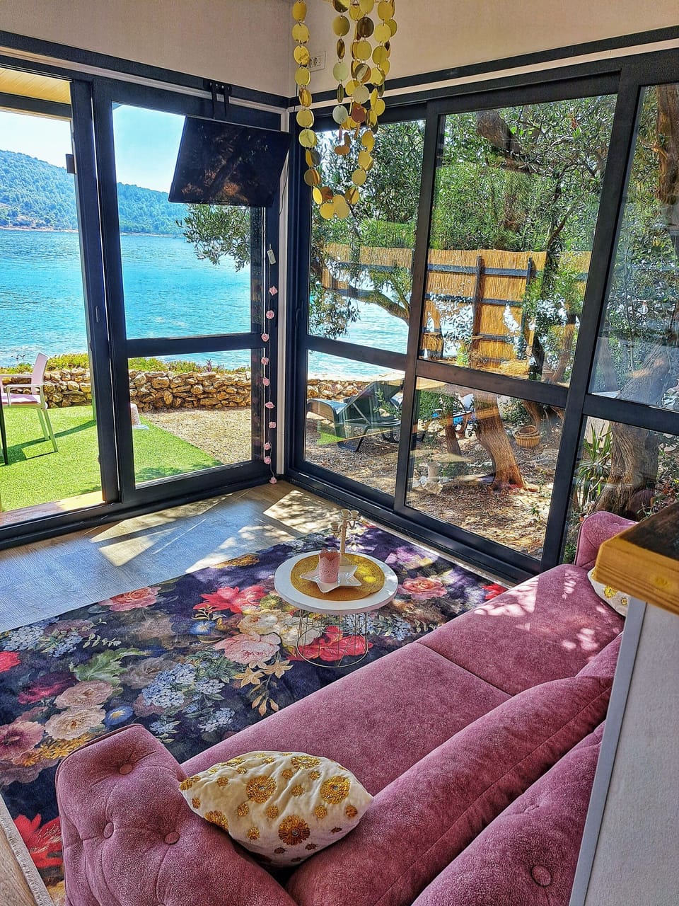 House | Living room