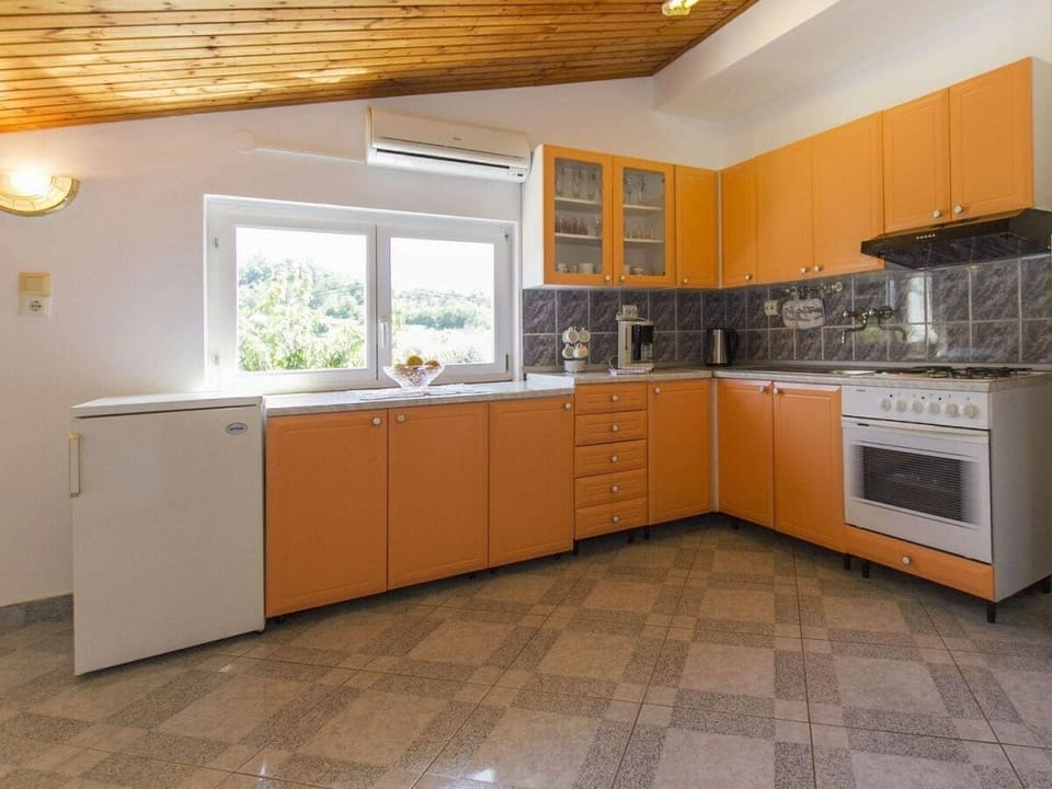 House | Private kitchen