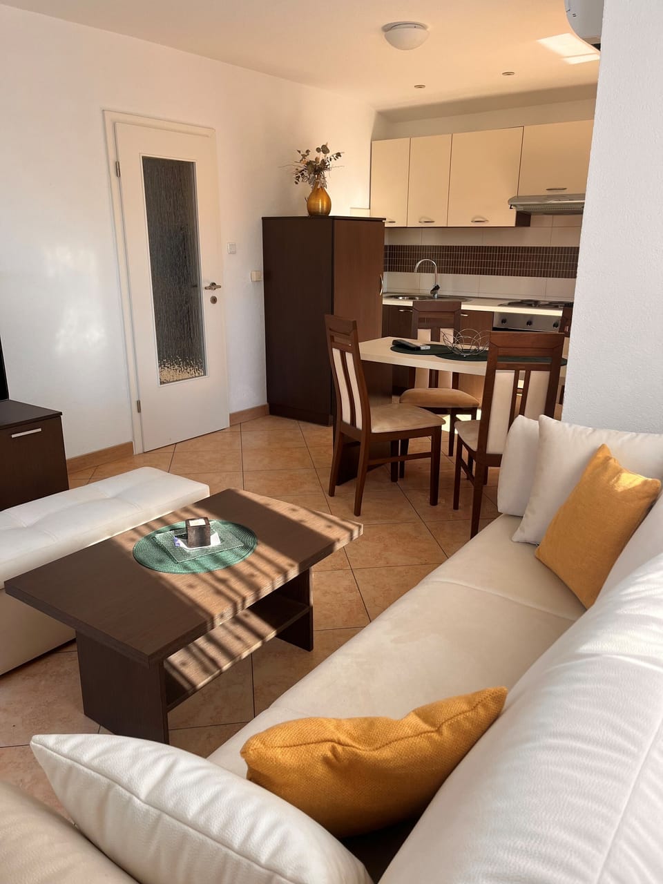Apartment (A1) | Living room