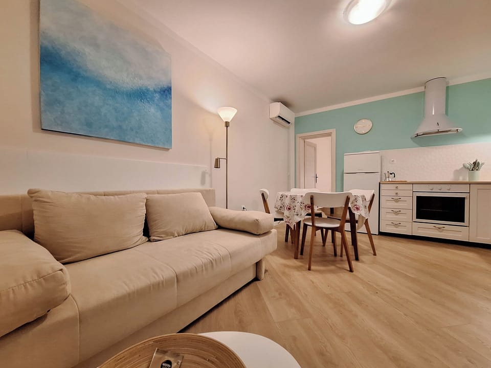 Apartment (A1) | Living room