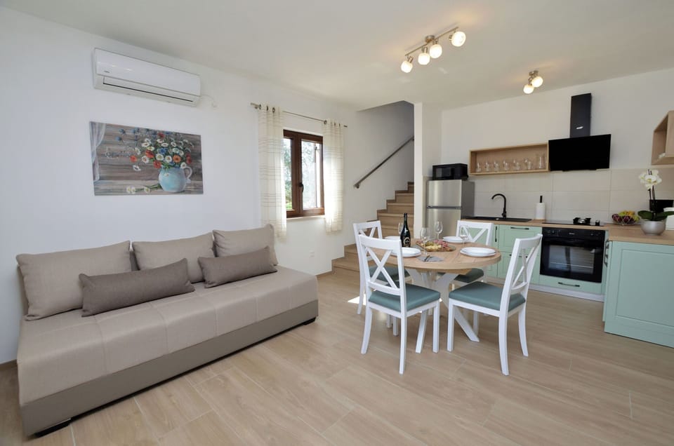 House | Living room