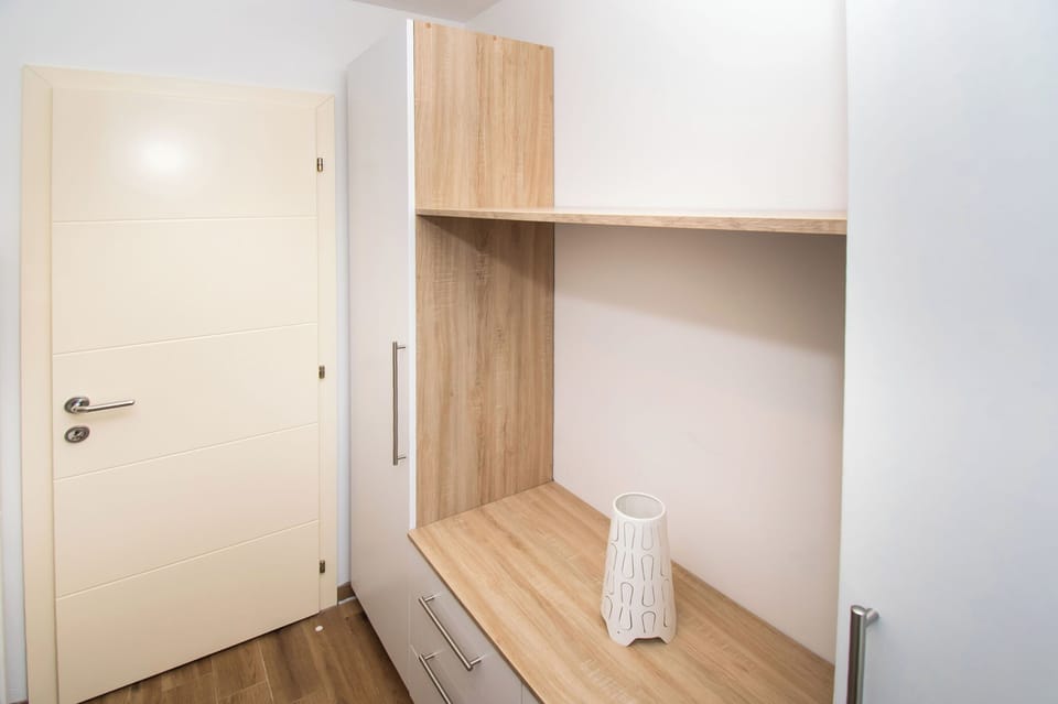 Villa | Iron/ironing board, free WiFi