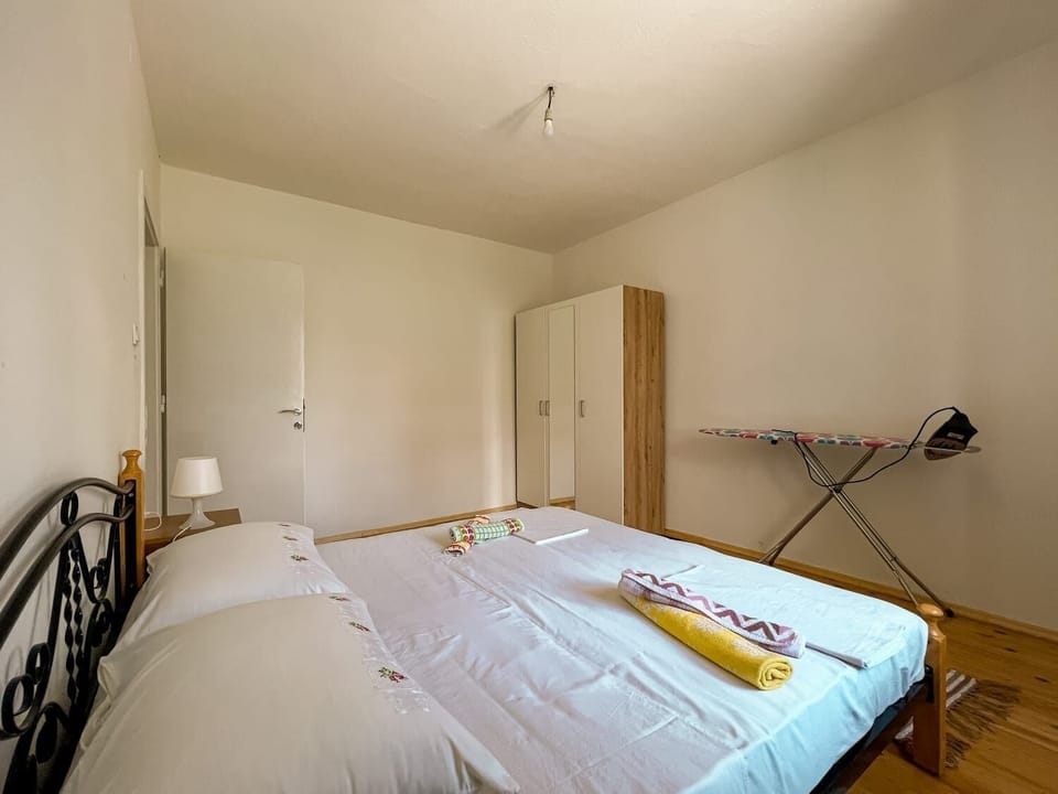 Apartment (A1)