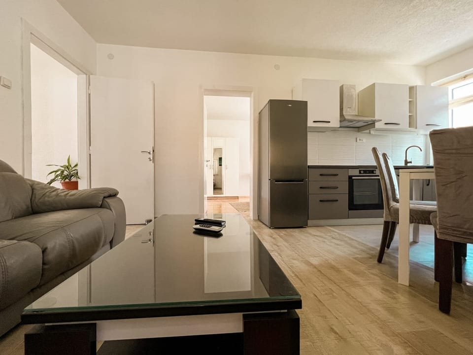 Apartment (A1) | Living room