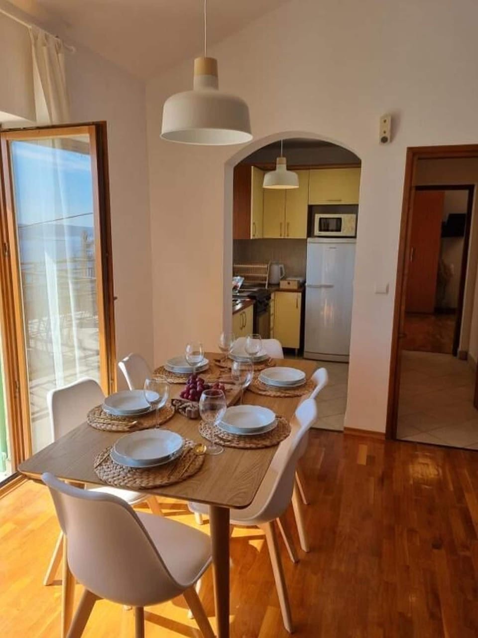 House | Dining
