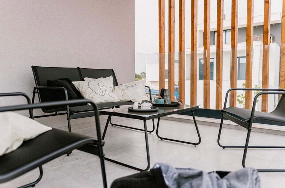 Villa | In-room safe, iron/ironing board, free WiFi