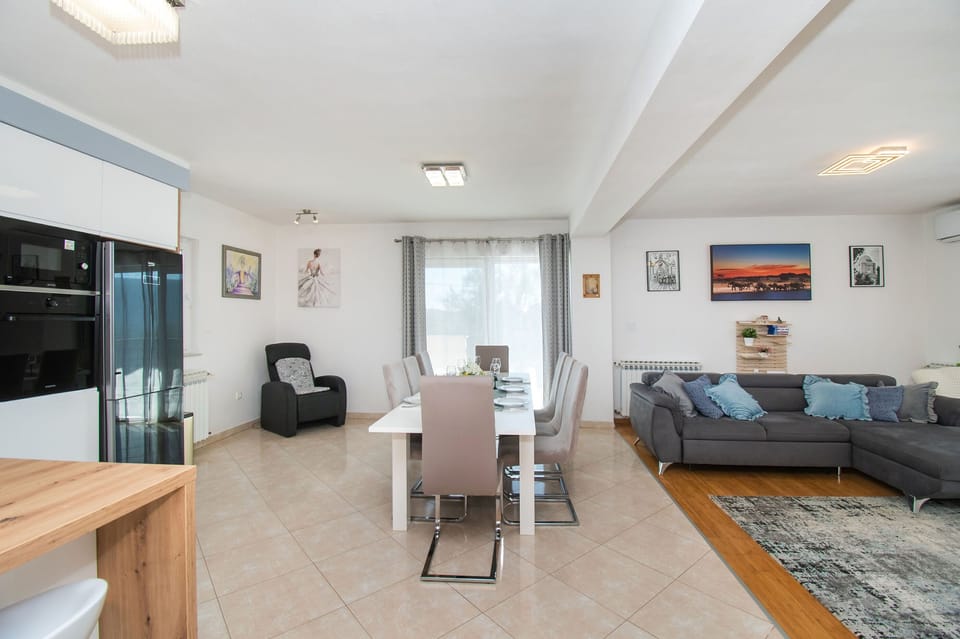 Villa | Private kitchen | Espresso maker, fridge, microwave, oven