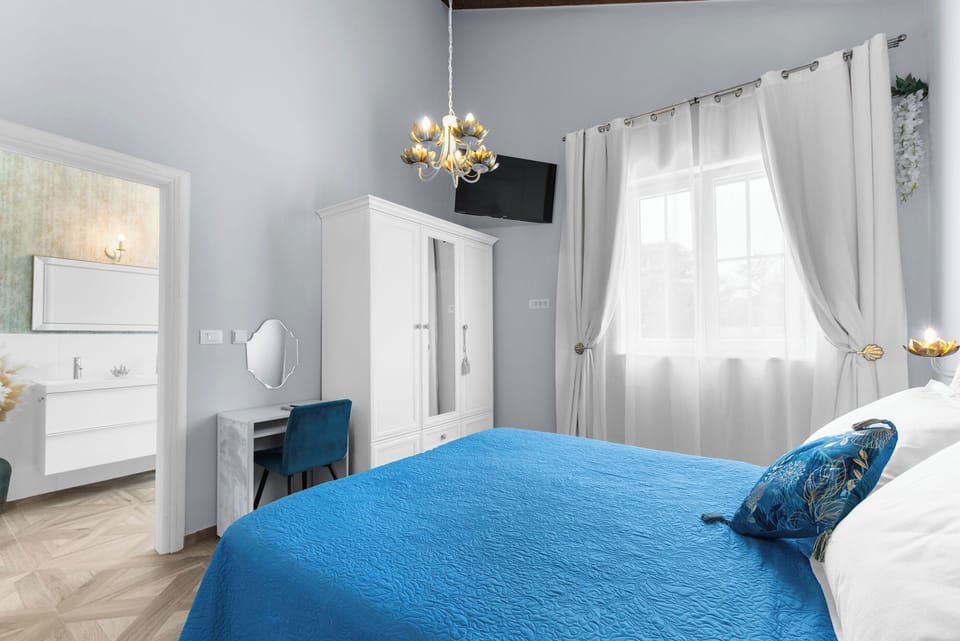 Villa | In-room safe, iron/ironing board, free WiFi
