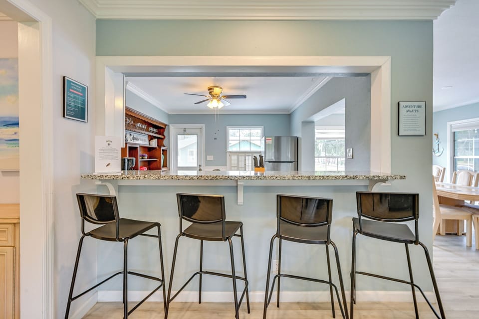 House (2 Bedrooms) | Interior