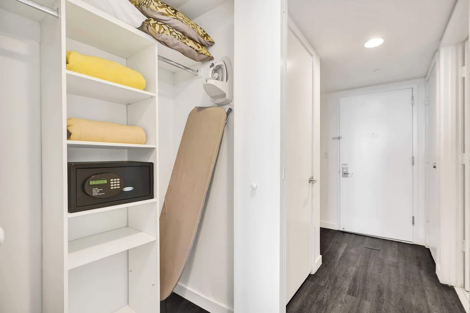 Apartment/ Amenities