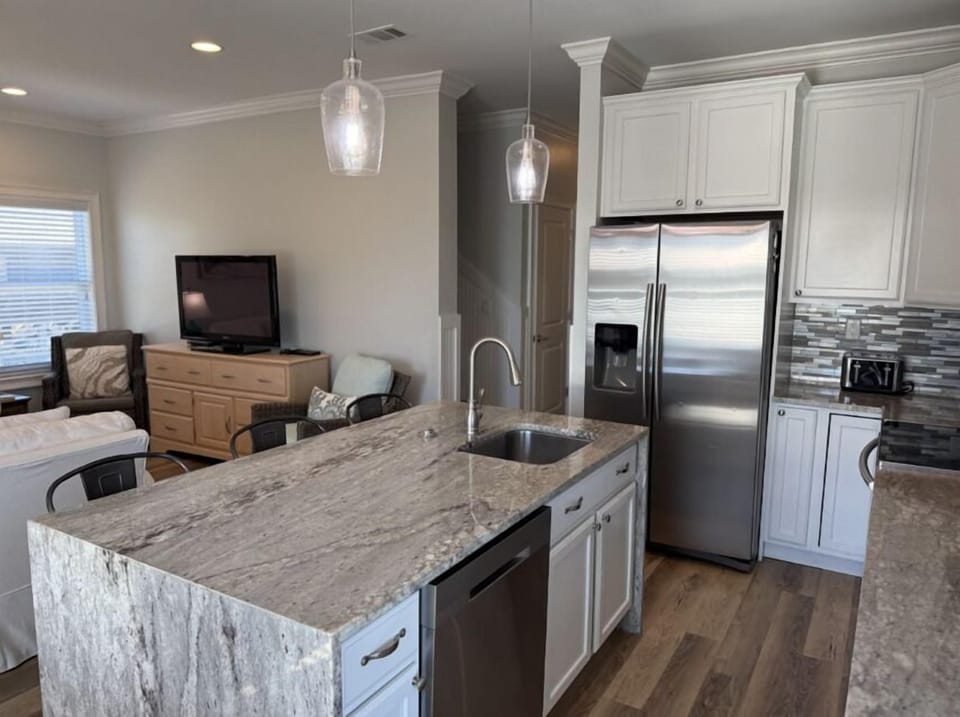 House, Multiple Beds (Lightly Salted) | Interior