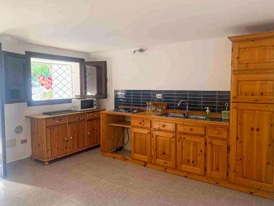 Apartment, Garden View | Private kitchen