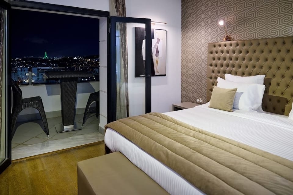 Standard Double or Twin Room | Premium bedding, minibar, in-room safe, desk
