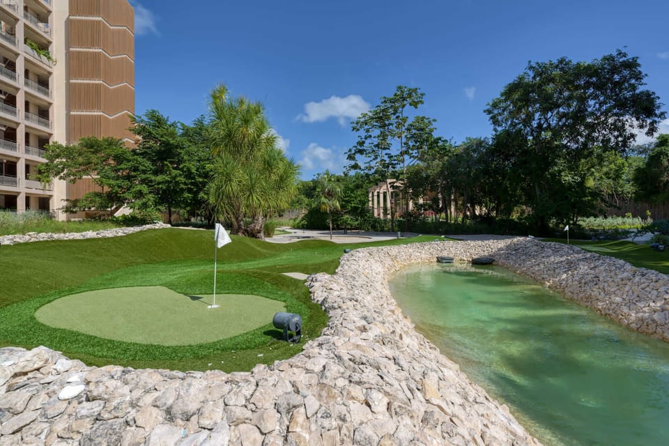 Mini-Golf Course