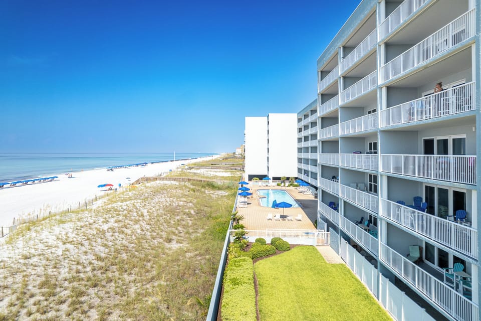 Islander Resort-24