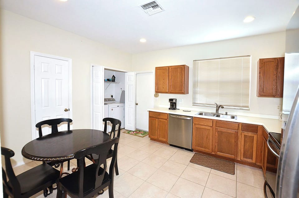 Large Kitchen