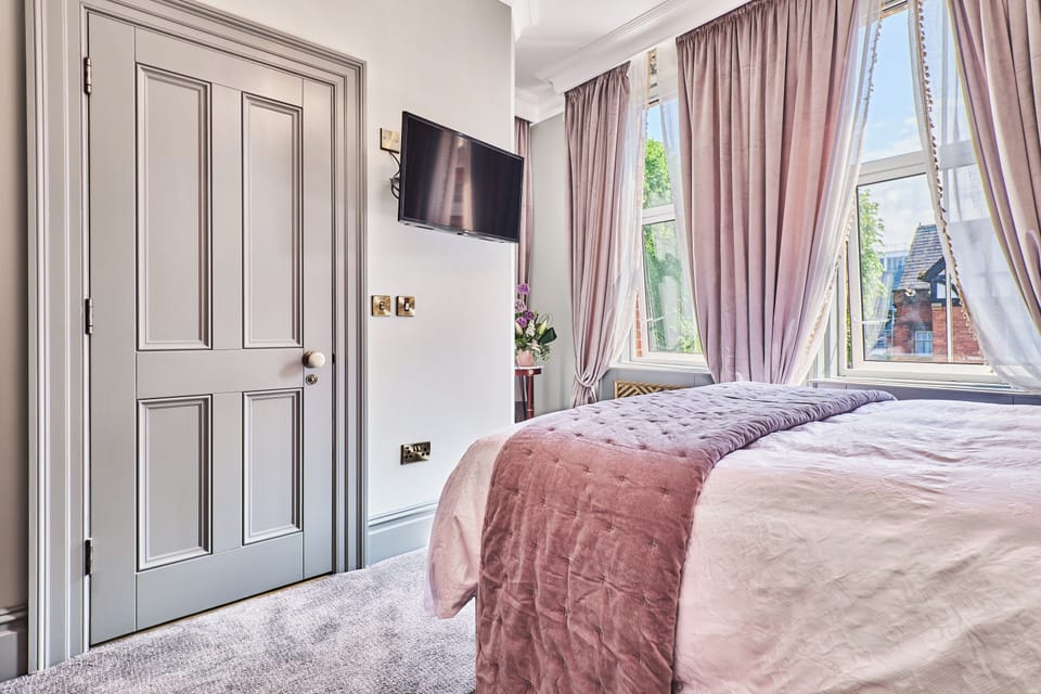 Double Room | Free WiFi