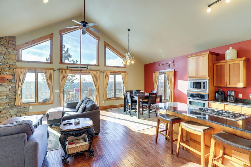 Lead Vacation Rental | 3BR | 2BA | 2,100 Sq Ft | Stairs Required