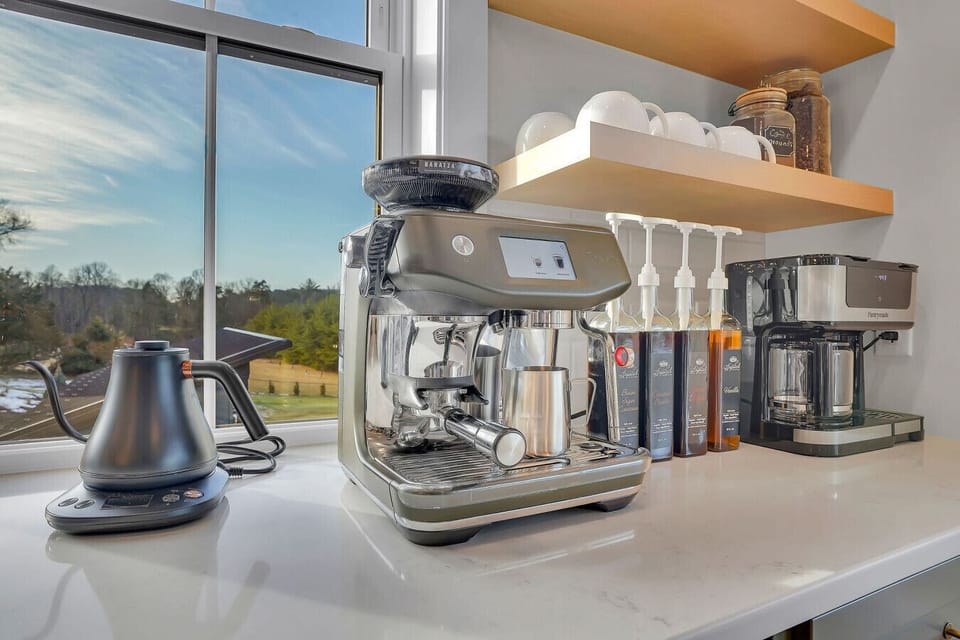 Gourmet Coffee Bar - Espresso, Kcup, and Drip Machine - All grounds, kcups, and beans provided.