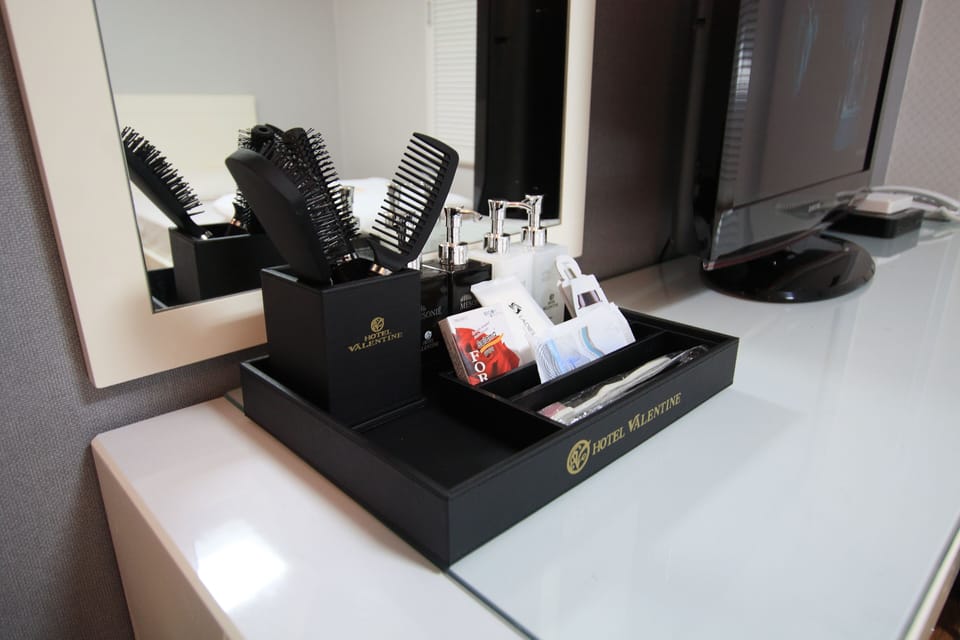 Family Room | Room amenity