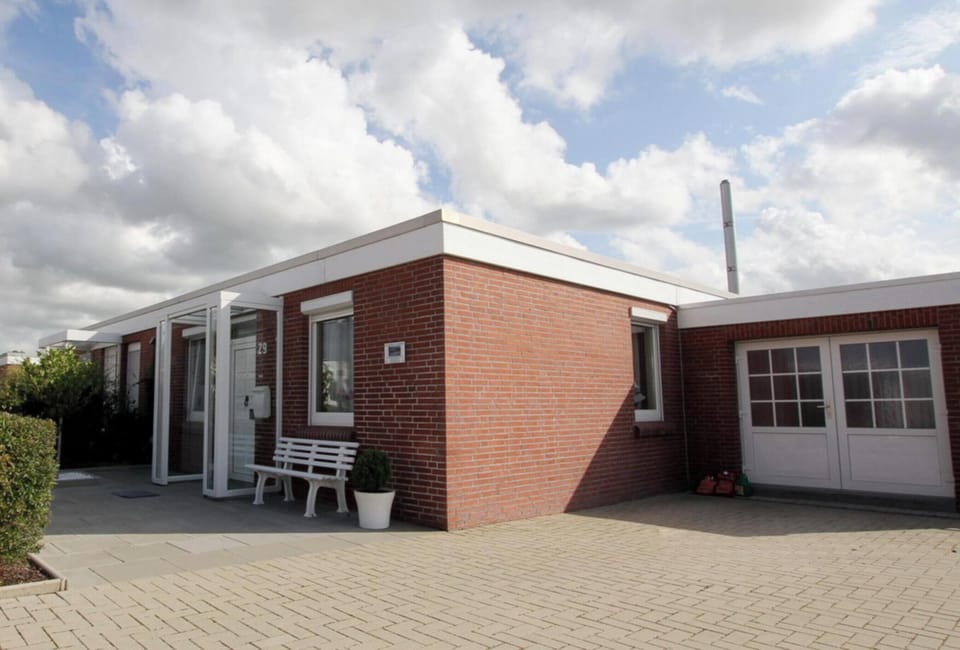 Bungalow | Exterior