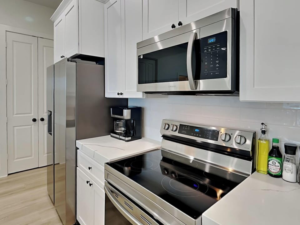 House (4 Bedrooms) | Property amenity