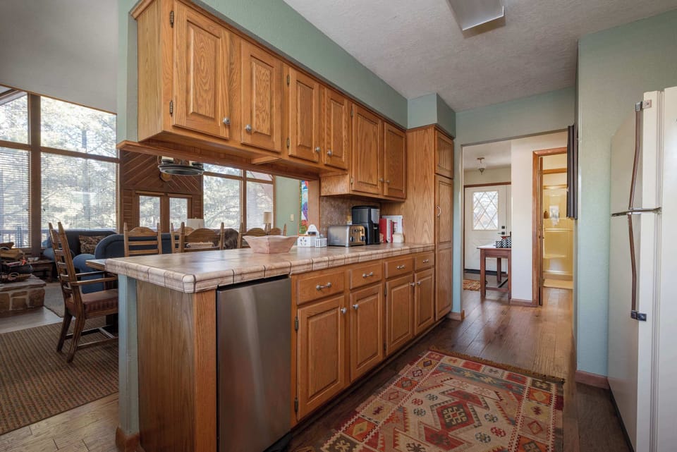 From family feasts to quick snacks, this kitchen is designed for creativity, comfort, and a little bit of foodie magic while you enjoy your getaway.