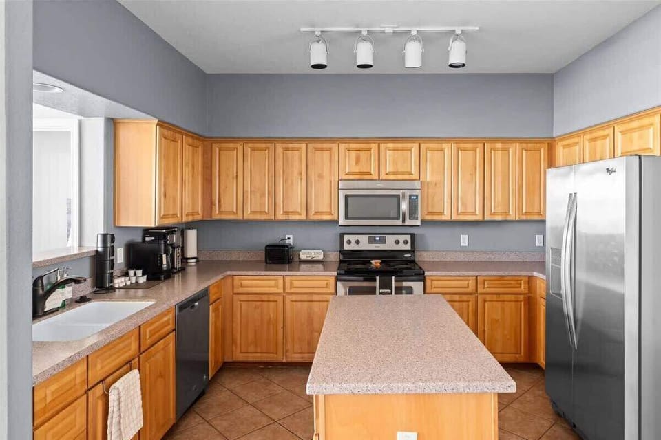 Kitchen with modern appliances