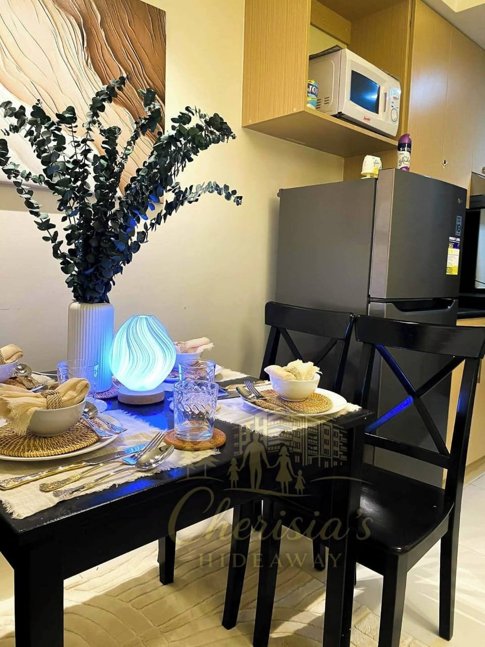 Condo, Balcony, Mountain View | In-room dining