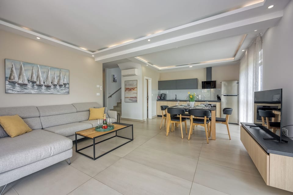 Living and dining room