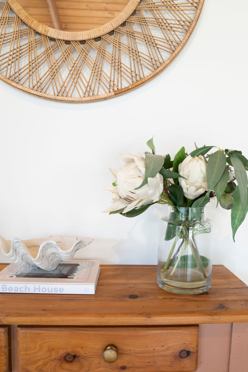 Fresh floral touches adding a soft and welcoming ambiance