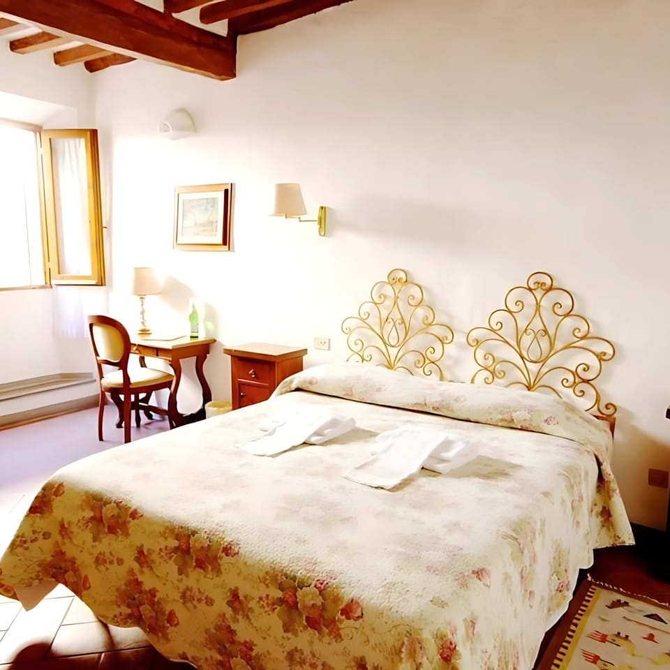 Classic Double Room | Free WiFi