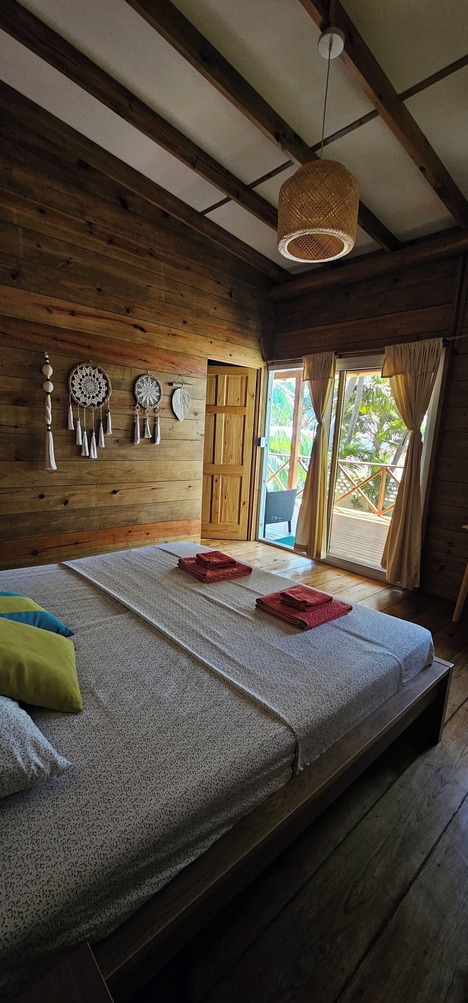Family House, 5 Bedrooms, Private Pool, Beach View | WiFi (free)