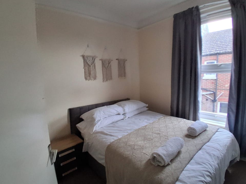 Southampton Serenity - 3 Bedroom Apartment Apartment in Southampton