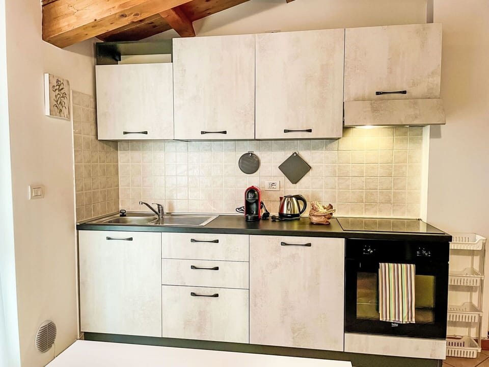 Wood, Furniture, Flooring, Interior Design, Floor, Ceiling, Apartment, Room, Wood Stain, Chair