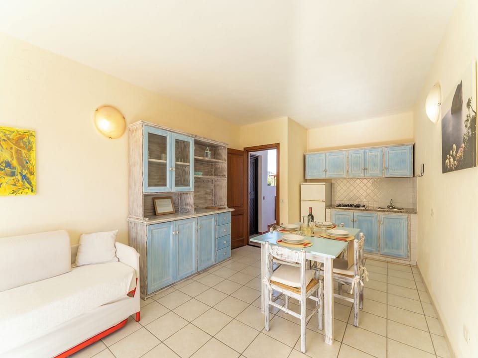 Apartment, 1 Bedroom, Ocean View | Living room