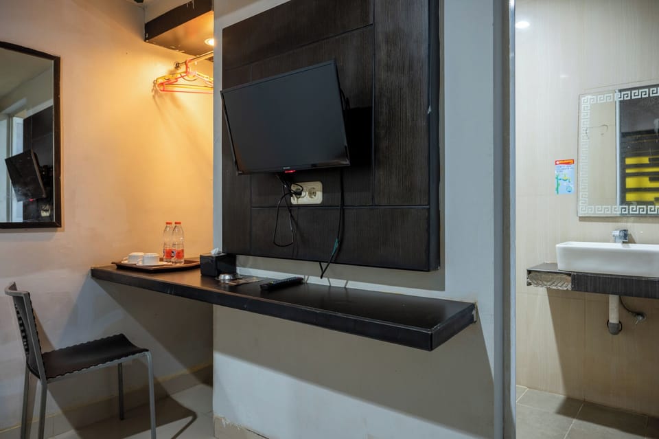 Superior Twin Room | Desk, free WiFi, bed sheets