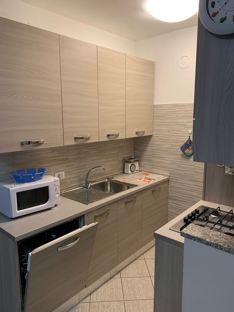 Apartment, 2 Bedrooms, Balcony | Interior
