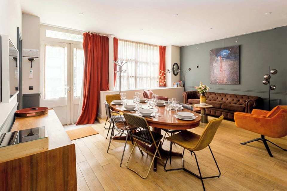 Apartment | Dining