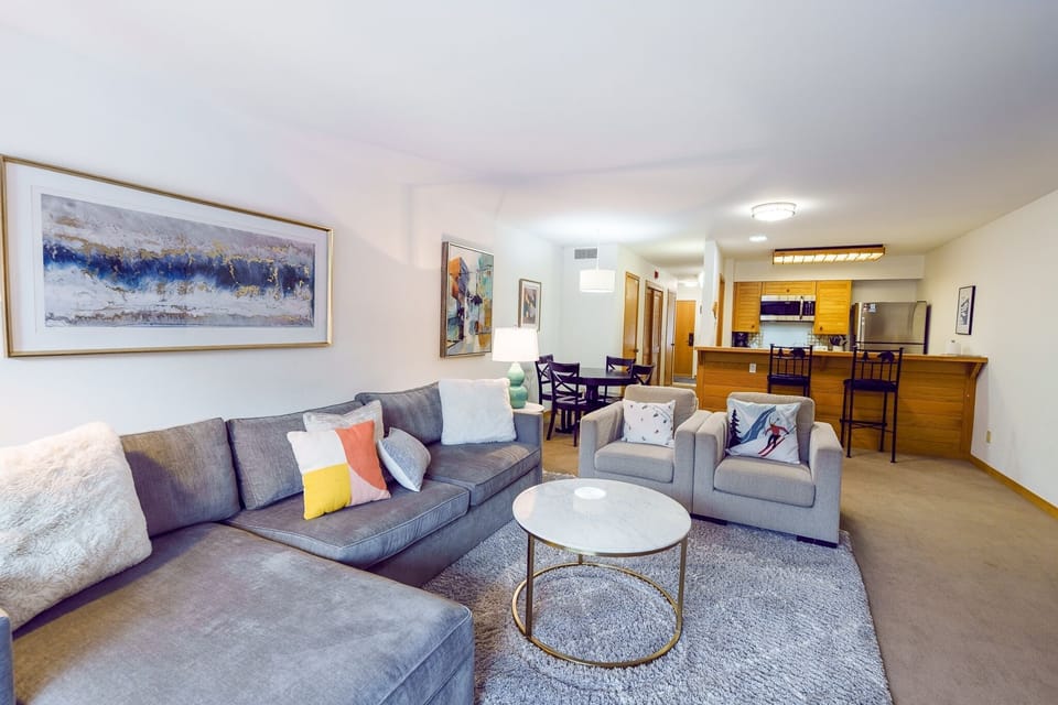 Condo, 1 Bedroom | Living area | Smart TV