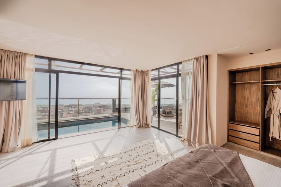 Royal Room | Select Comfort beds, in-room safe, individually decorated