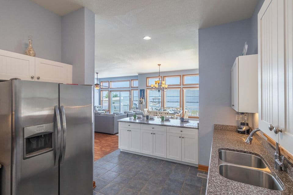 Main Level Kitchen
