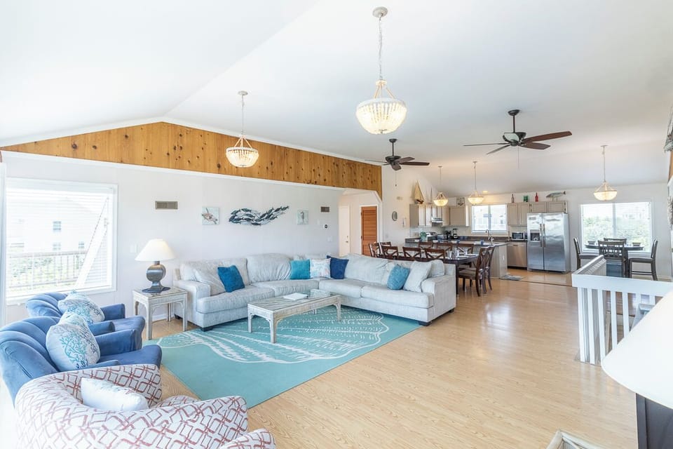 Top Level Living Area