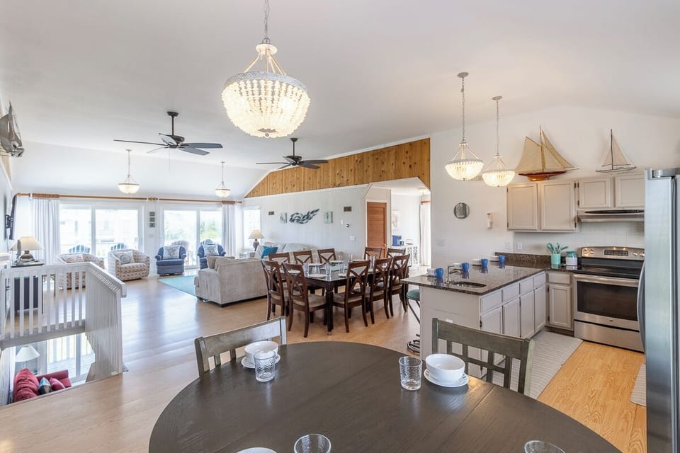 Top Level Kitchen
