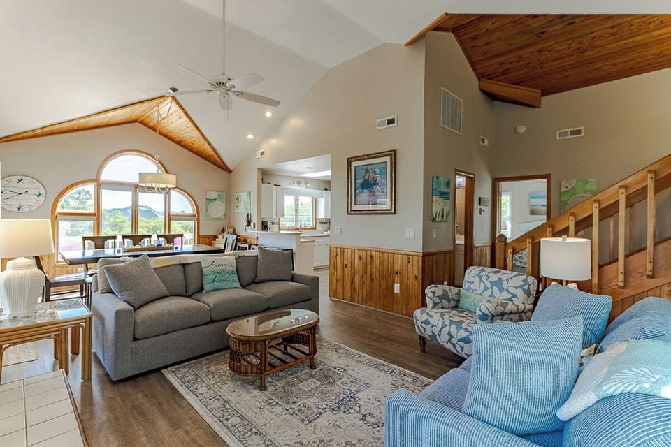Top Level Living Area