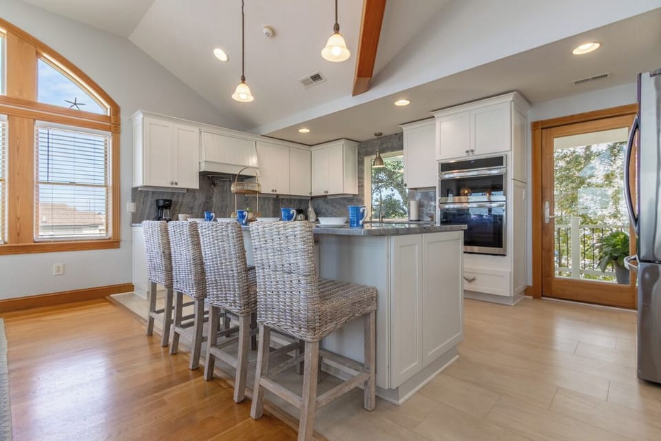 Top Level Kitchen