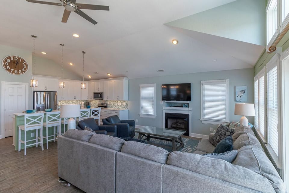 Top Level Living Area