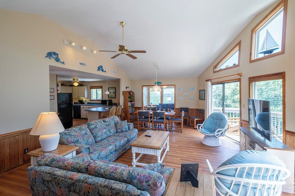Top Level Living Area
